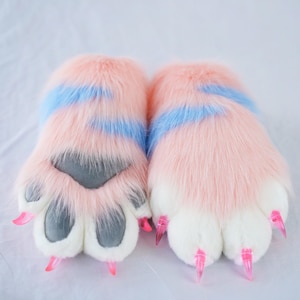 Flauschiger Fursuit Furry Paws mit Pinken Fell&Krallen Graue Pfoten Weisse Finger | Teilweise Kostümzubehör Pelzige Handschuhe für Cosplay und Themenevents