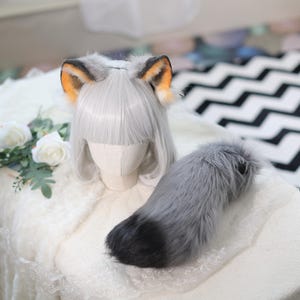 黒と白のオオカミ犬耳しっぽセット、毛皮のコスプレ衣装、かわいい動物耳ヘッドバンド、ハロウィン&テーマイベント用、かわいい、リアルな耳