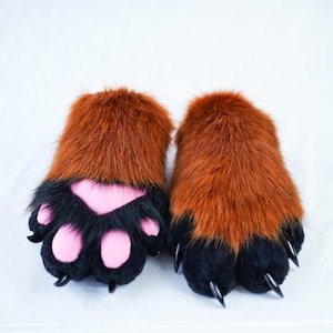 Furry Paws mit Braunen Fell Rosa Pad Schwarze Finger&Klauen | Flauschige Fursuit Teilkostüm Kostümzubehör Pelzige Handschuhe für Cosplay und Motto Event