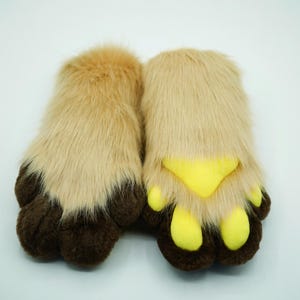 Kamel Pfoten mit braunem Finger und gelbem Ballen | Flauschige Fursuit Teil Kostümzubehör Pelzige Handschuhe für Cosplay und Themen Events