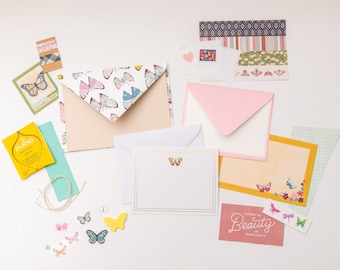 Butterfly cottagecore stationery set - Pastel letter writing set - Colorful snail mail kit - Penpal kit - Birthday gift under 30