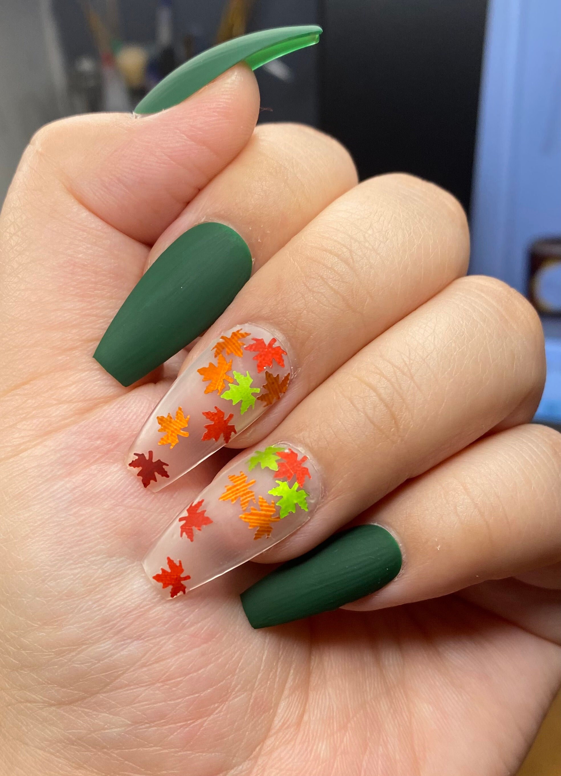 Forest Green Autumn Fall Leaves Nail Art-matte Green Press on - Etsy