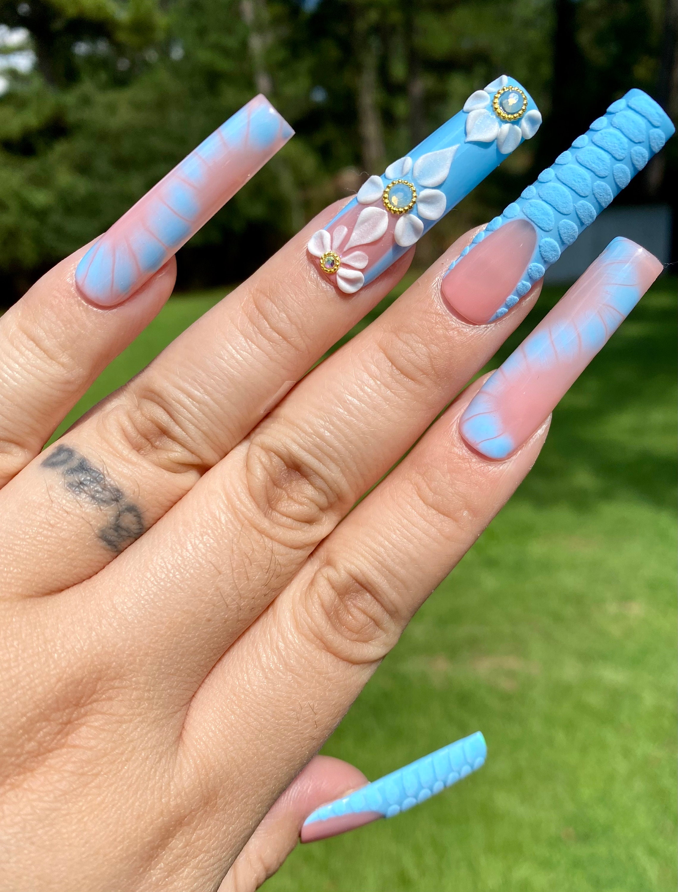 3D Blue Croc French Tip Press on Nails Charms Press on Nails Long Nails  French Tip Nails Croc Nails Luxury Nails Bling Nailstie Dye 