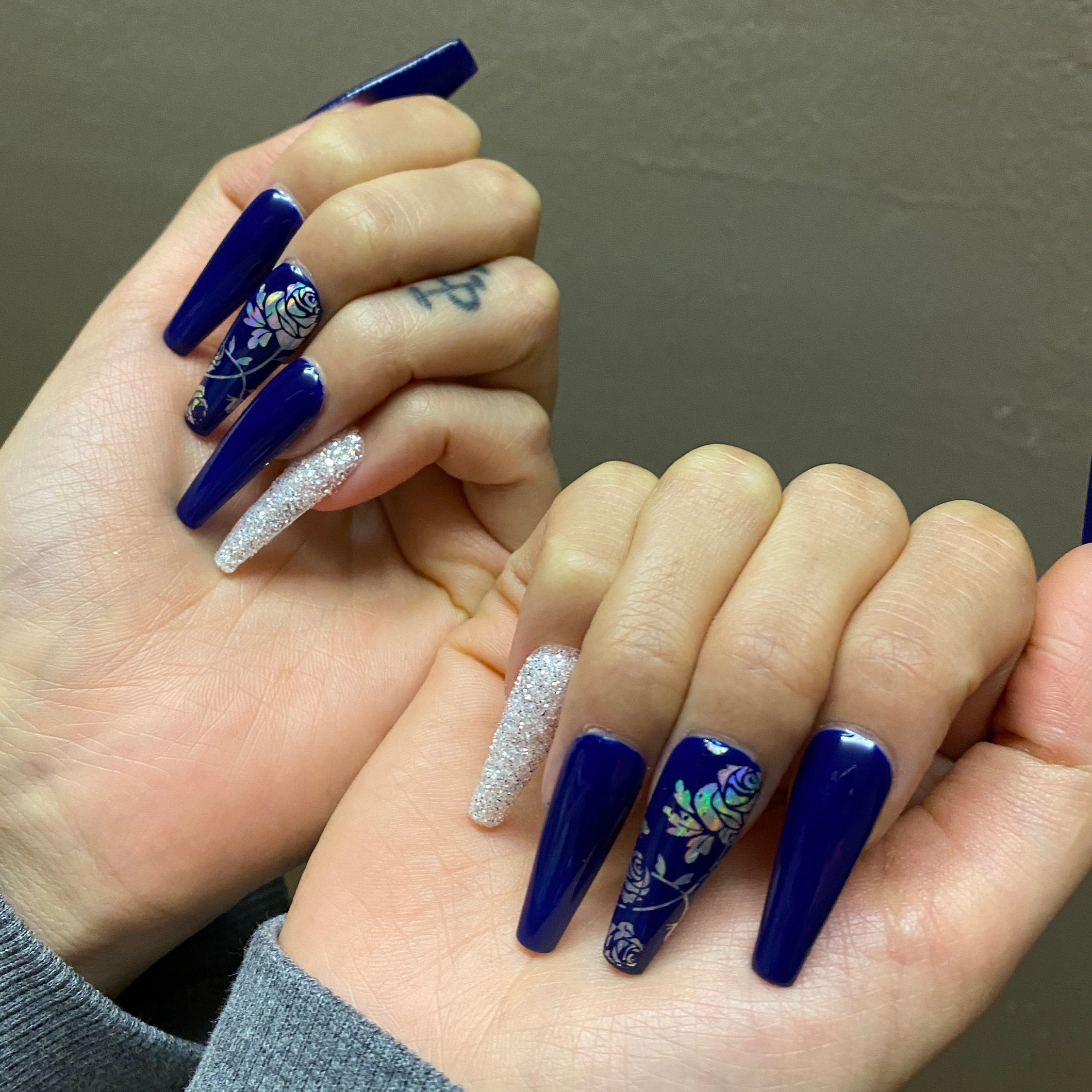 Navy Blue Nails With Holographic Rose Design & Sugar Pinky - Etsy Israel