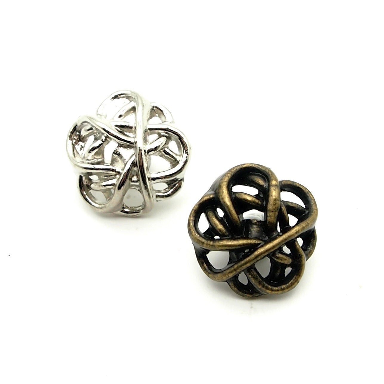 Knot antiques
ダイニングテーブル800 Knotted Buttons (10pcs) - 23mm; Antique Brass/silver - Etsy
