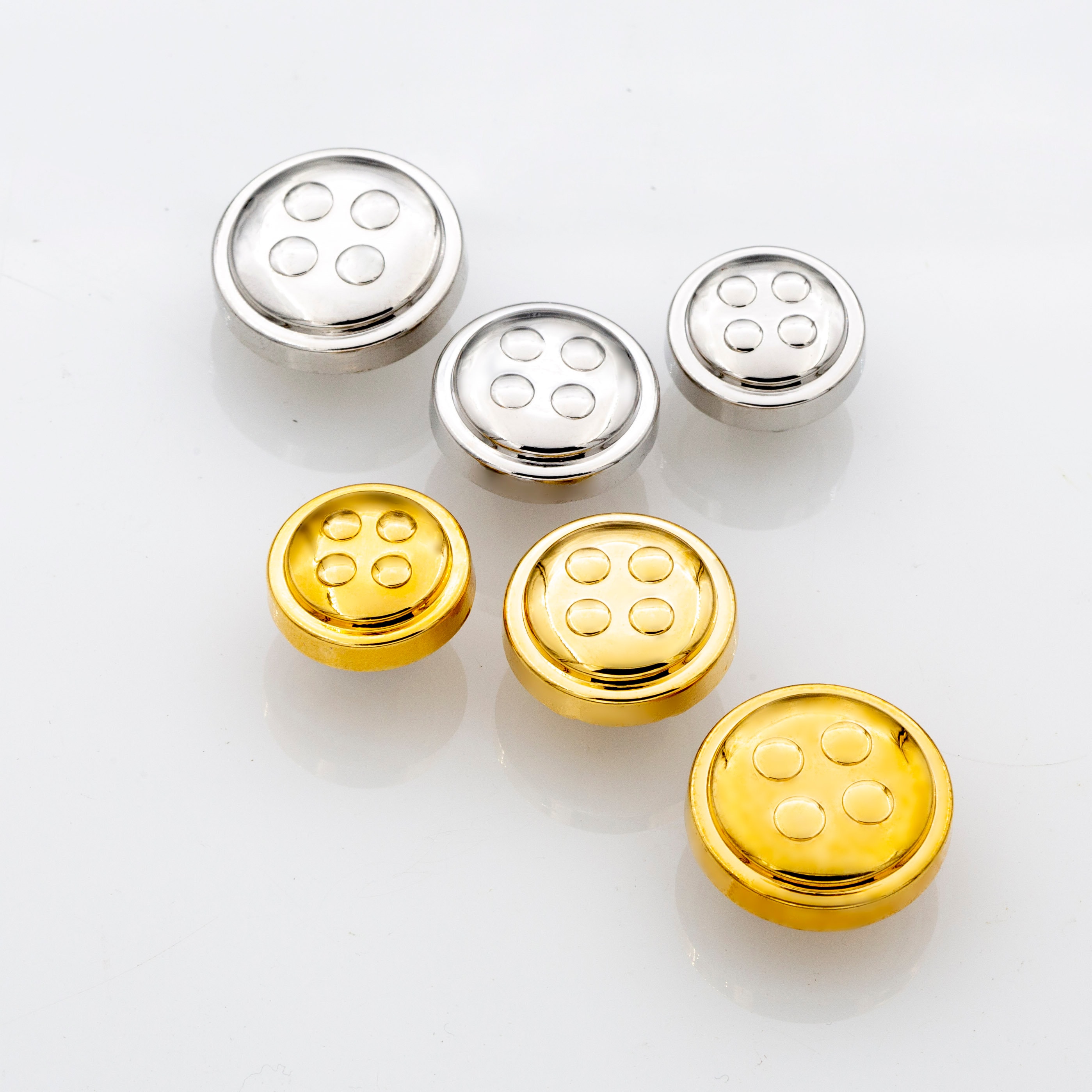 メタルボタン ゴールド シルバー レゴ メタルボタン (5 個) - 23/20/18 mm; 光沢のあるゴールド/光沢の