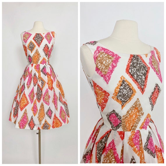 1950s Sleeveless Harlequin Novelty Crepe Dress