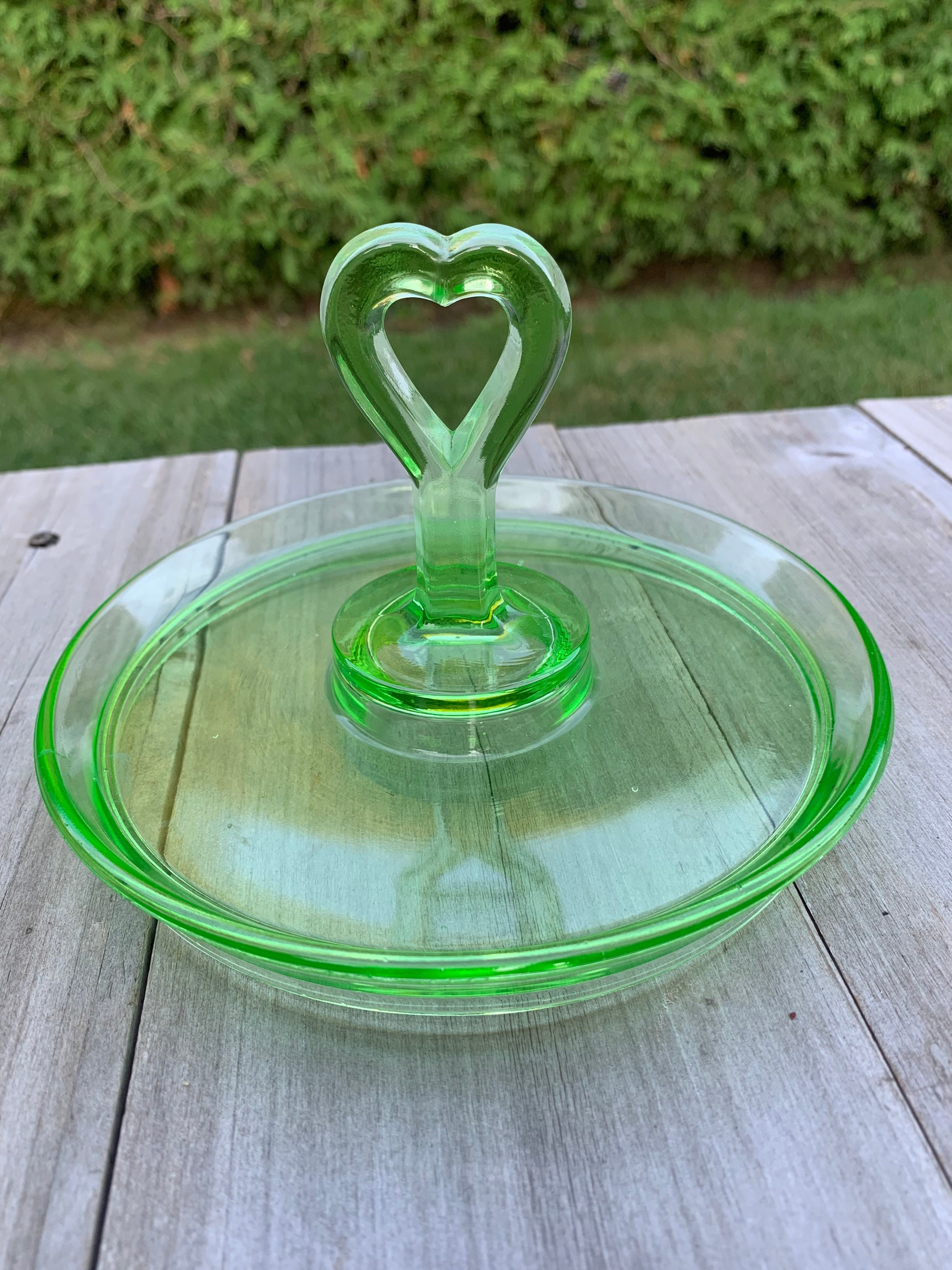 皿・プレート HUMAN MADE Heart Ceramics Tray Green HUMAN MADE Heart Ceramics Tray Green