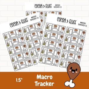 Puede incluir: Dos hojas de pegatinas de seguimiento de macros imprimibles de 1,5 pulgadas con un diseño de pierna de pollo. Las pegatinas son en blanco y negro con las palabras "Cocoa & Fluff" y "Macro Tracker 15" impresas en ellas.