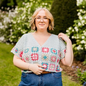 Hattie V Neck Crochet Pattern image 1