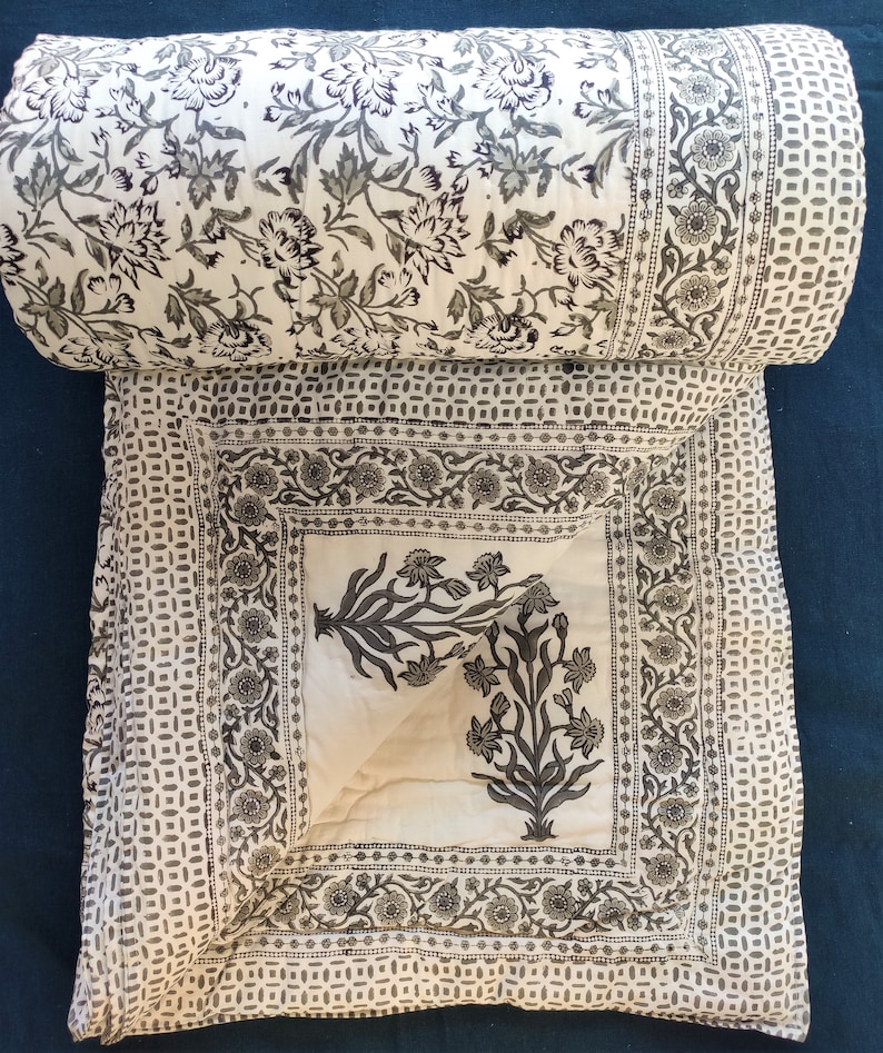 Hand Block Printed Cotton Kantha Quilt, Black White Floral Design, Reversible Jaipuri Razai with Shams, All Sizes Available image 3