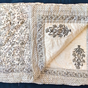 Hand Block Printed Cotton Kantha Quilt, Black White Floral Design, Reversible Jaipuri Razai with Shams, All Sizes Available image 4