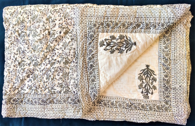Hand Block Printed Cotton Kantha Quilt, Black White Floral Design, Reversible Jaipuri Razai with Shams, All Sizes Available image 1