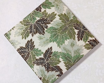 Green Leaf Japanese Paper Journal: Lined Recycled Paper, Gold Overlay