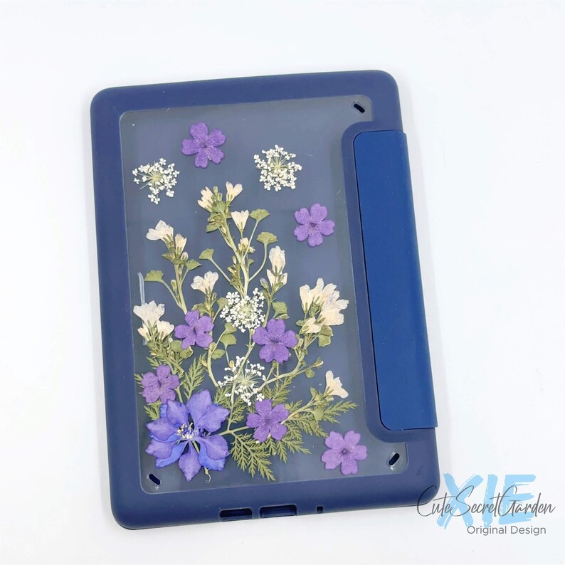 May - Lily of the Valley Birth Flower case for Kindle Colorsoft, Paperwhite 12th 11th 10th gen, Kindle 2024 2022 6'',Oasis 10th gen 2019 image 3