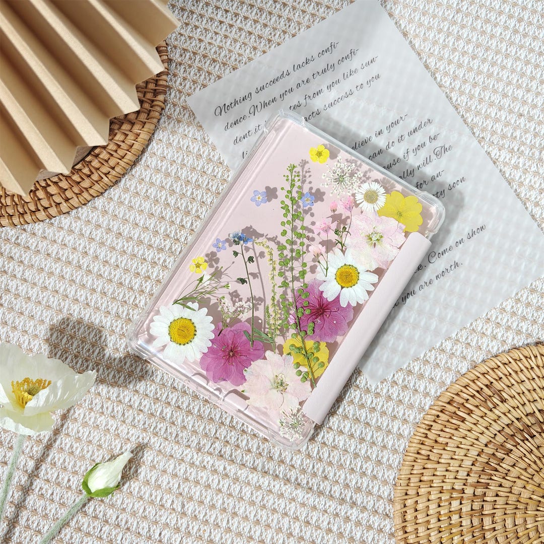 Real Dried Flower Custom Name E-book Case for Kindle 2024 2022 ...