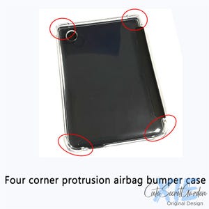 a picture of a case with four corners