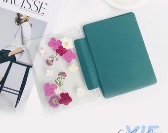 Pressed pink white flower E-Reader case for Kobo Clara Color 2024 6‘’, Kobo Clara BW (2024) 6‘’, Clara 2E, Kobo Nia 2022 6‘’,Clara HD case