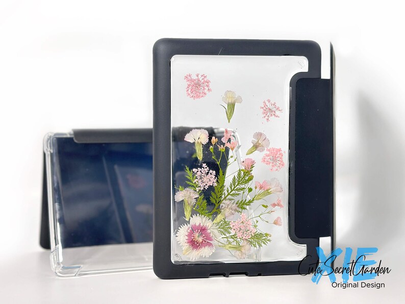 August - Gladiolus Birth Pressed Flower case for Kindle Colorsoft, Paperwhite 12th 11th 10th gen, Kindle 2024 2022 6'',Oasis 10th gen 2019 image 2