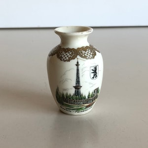 Vase - PW Bavaria Germany - Berlin Funkturn - porcelain