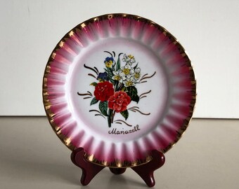 Decorative board / wall plate - décor of flowers - with gilded edge - porcelain