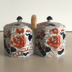 Double lidded dish - Ironstone China - porcelain - Imari - antique