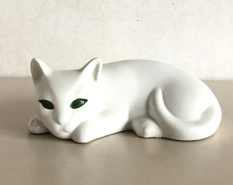 Escultura - porcelana - gato / gato - blanco con ojos verdes