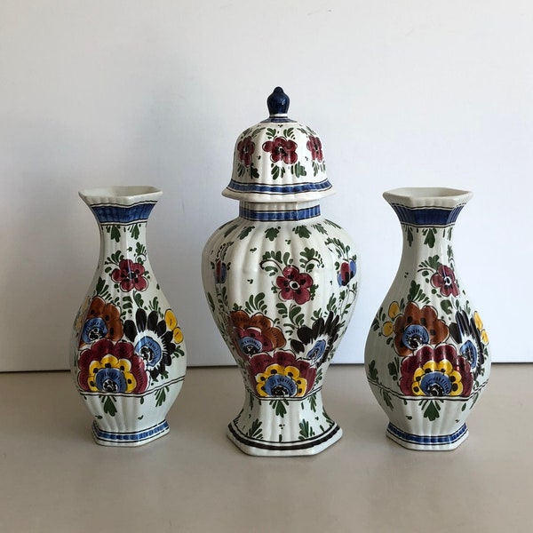 3 piece garniture set - Delft Blue earthenware polychrome - Delft Holland marked - hand painted - decor with flowers - hand painted