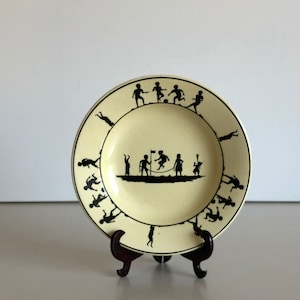 Plate / ornamental plate - decor sporting children - vintage - ceramic