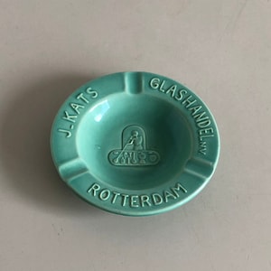 Ashtray / bowl - Gouda K.P. Zuid Holland - pottery - vintage colorful green - inscription J Kats glashandel NV Rotterdam
