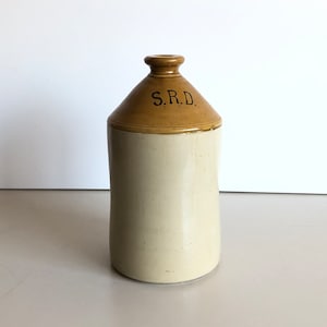 SRD Jar Rum Jar - jug - WW1 - S.R.D. leys pottery - pottery - England