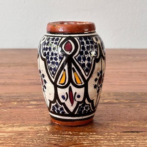 Vase - ceramic - hand-painted - decorative