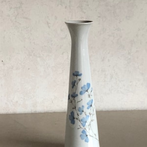 Vase - Bavaria Scherzer - vintage - hand painted - porcelain - décor of flowers