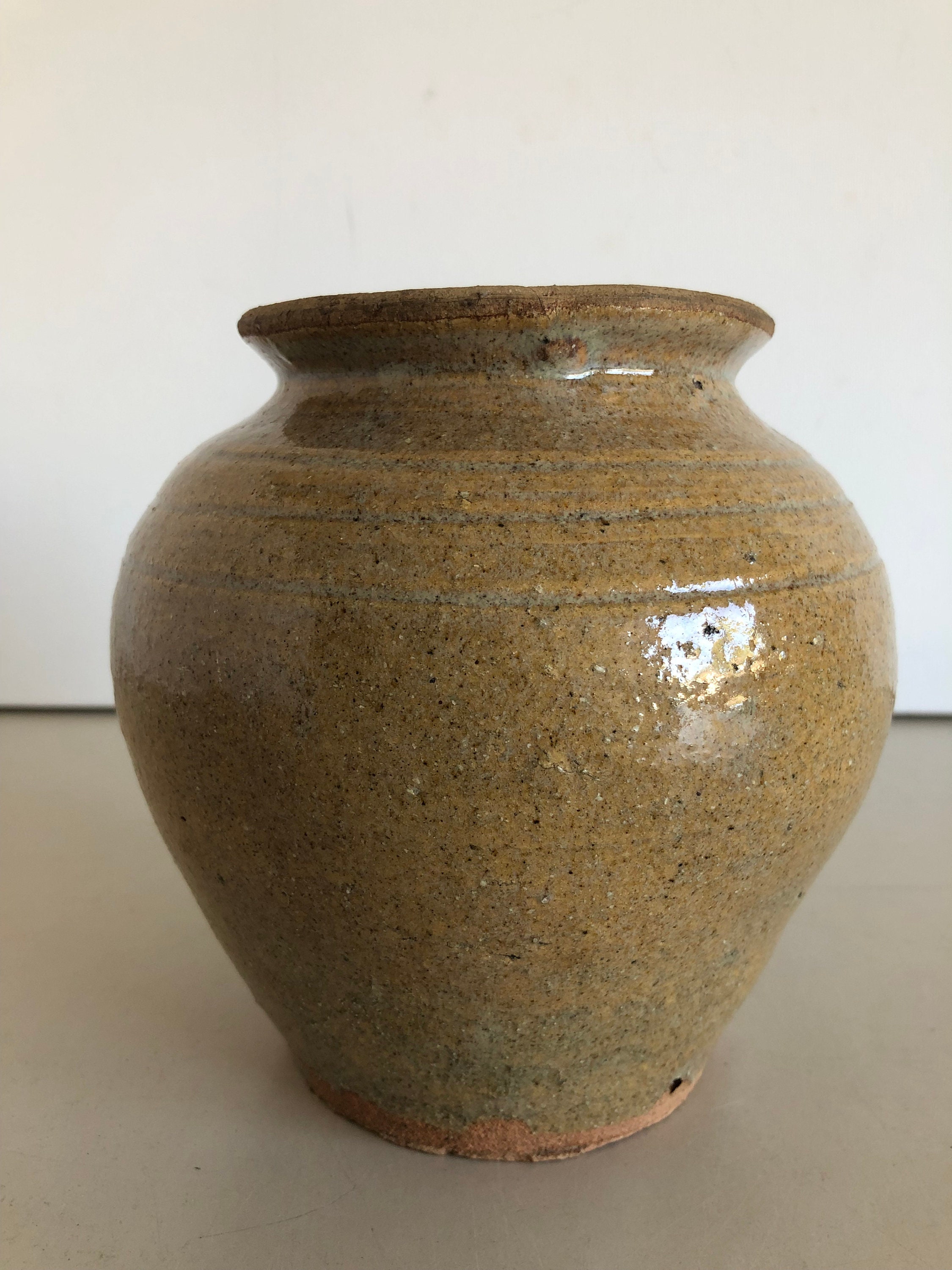 別注手作り 青白い釉薬の陶器壺 別注手作り 青白い釉薬の陶器壺