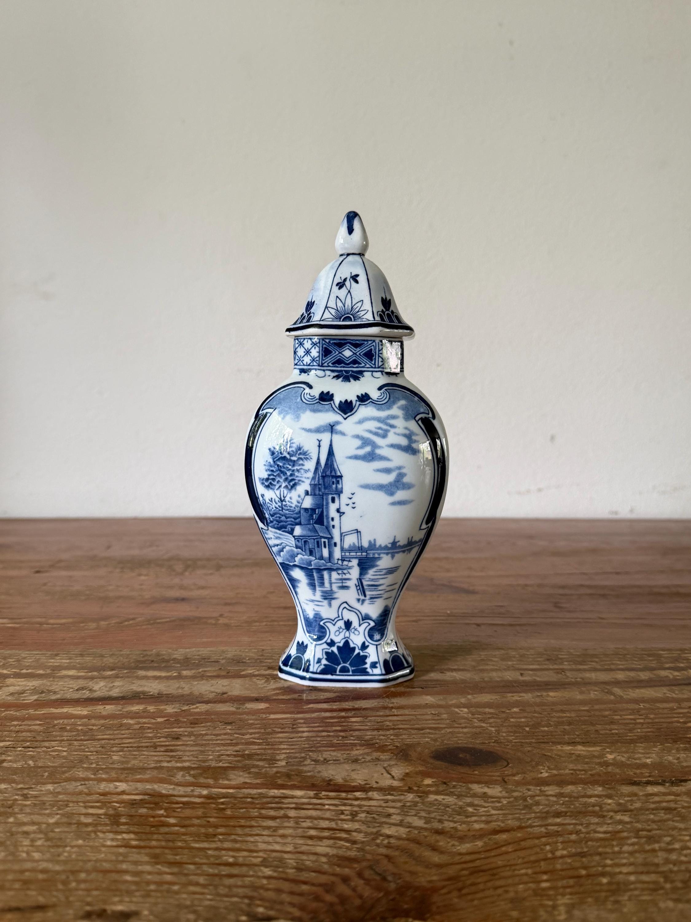 Antique Urns Delft Blue - Etsy