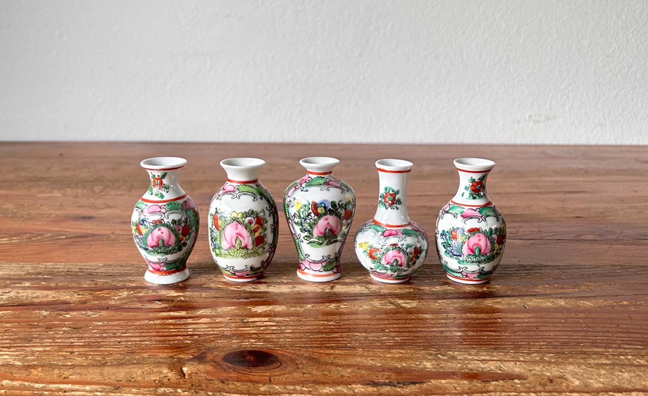 手描き子供絵柄の陶磁器花瓶 手描き子供絵柄の陶磁器花瓶 il_fullxfull.4312664976_paew.jpg