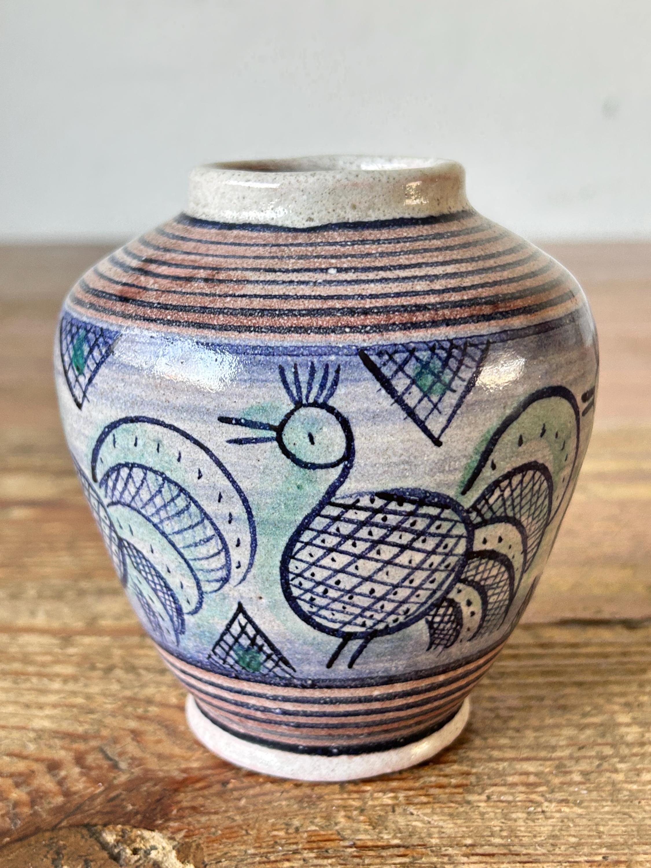 花瓶／フラワーベース - 陶器製 - 鳥の装飾 - 底面にサイン入り - Etsy