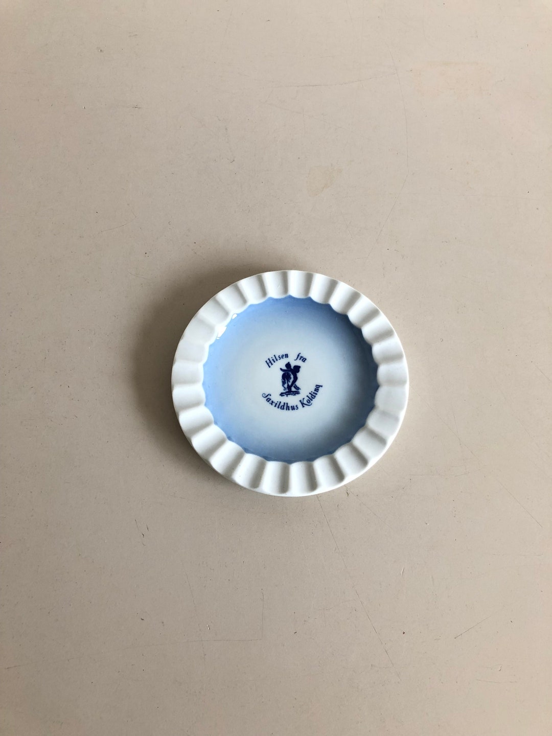 ◇１９０７年◇Koldinghus 750th◇２３cm◇Ｂ＆Ｇ・ ◇ Bowl - B&G Copenhagen - Porcelain - Inscription Hilsen Fra