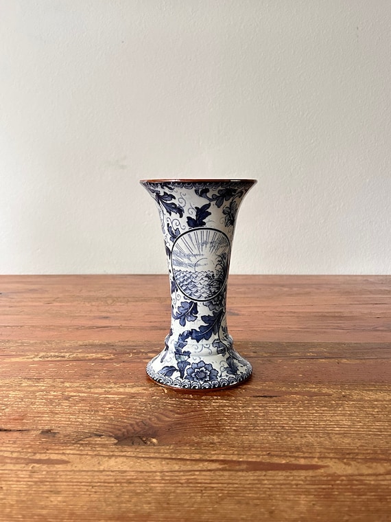 Blue & White Porcelain Trumpet Vase With Floral Design Blue & White Porcelain Trumpet Vase With Floral Design