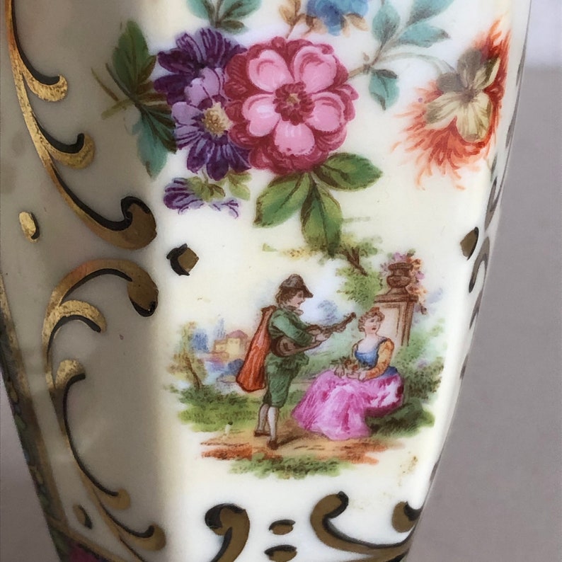 Juego de pequeños jarrones románticos Francia porcelana antigüedades imagen 6