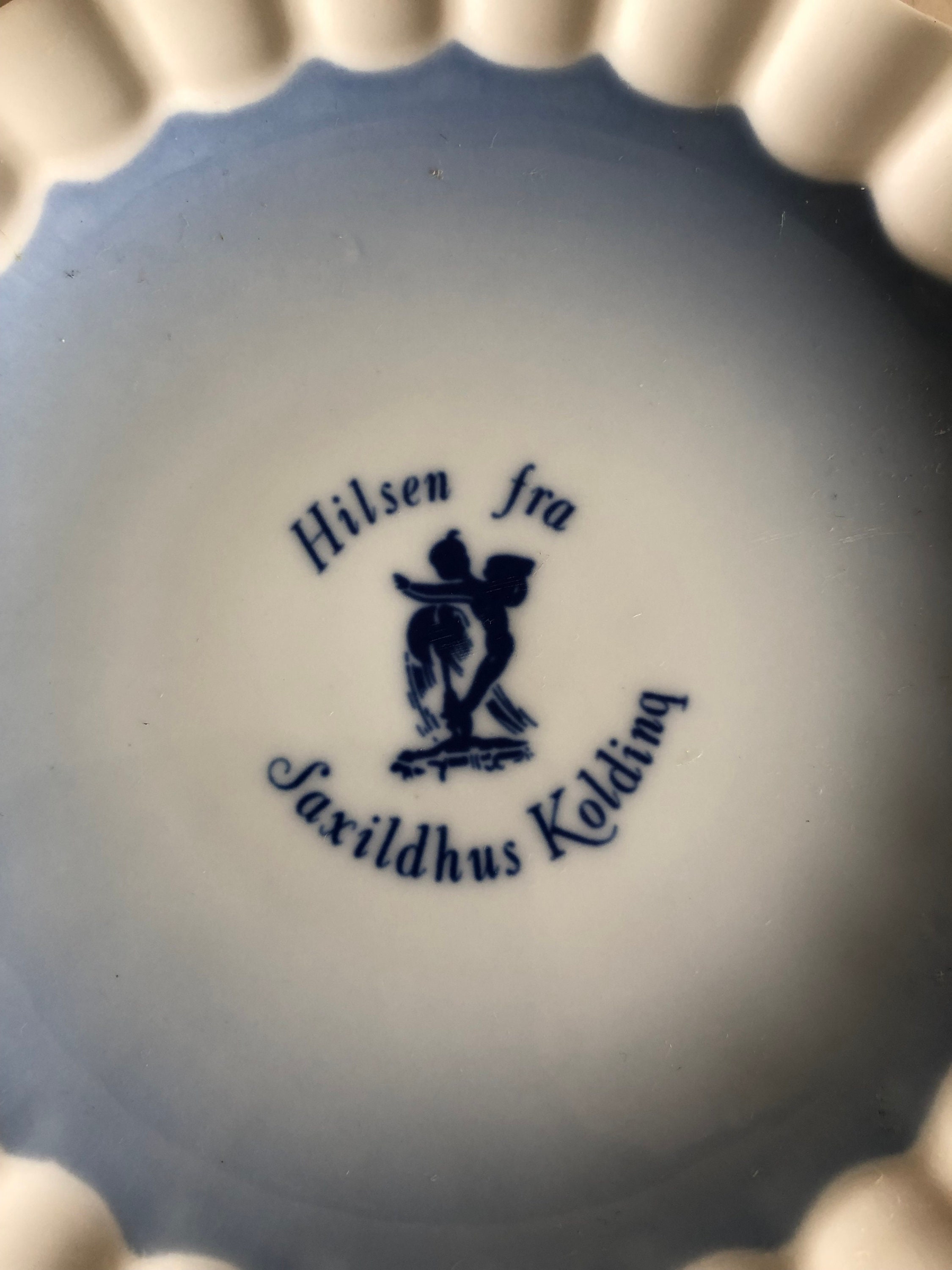 ◇１９０７年◇Koldinghus 750th◇２３cm◇Ｂ＆Ｇ・ ◇ Buy Bowl - B&G Copenhagen - Porcelain - Inscription Hilsen Fra