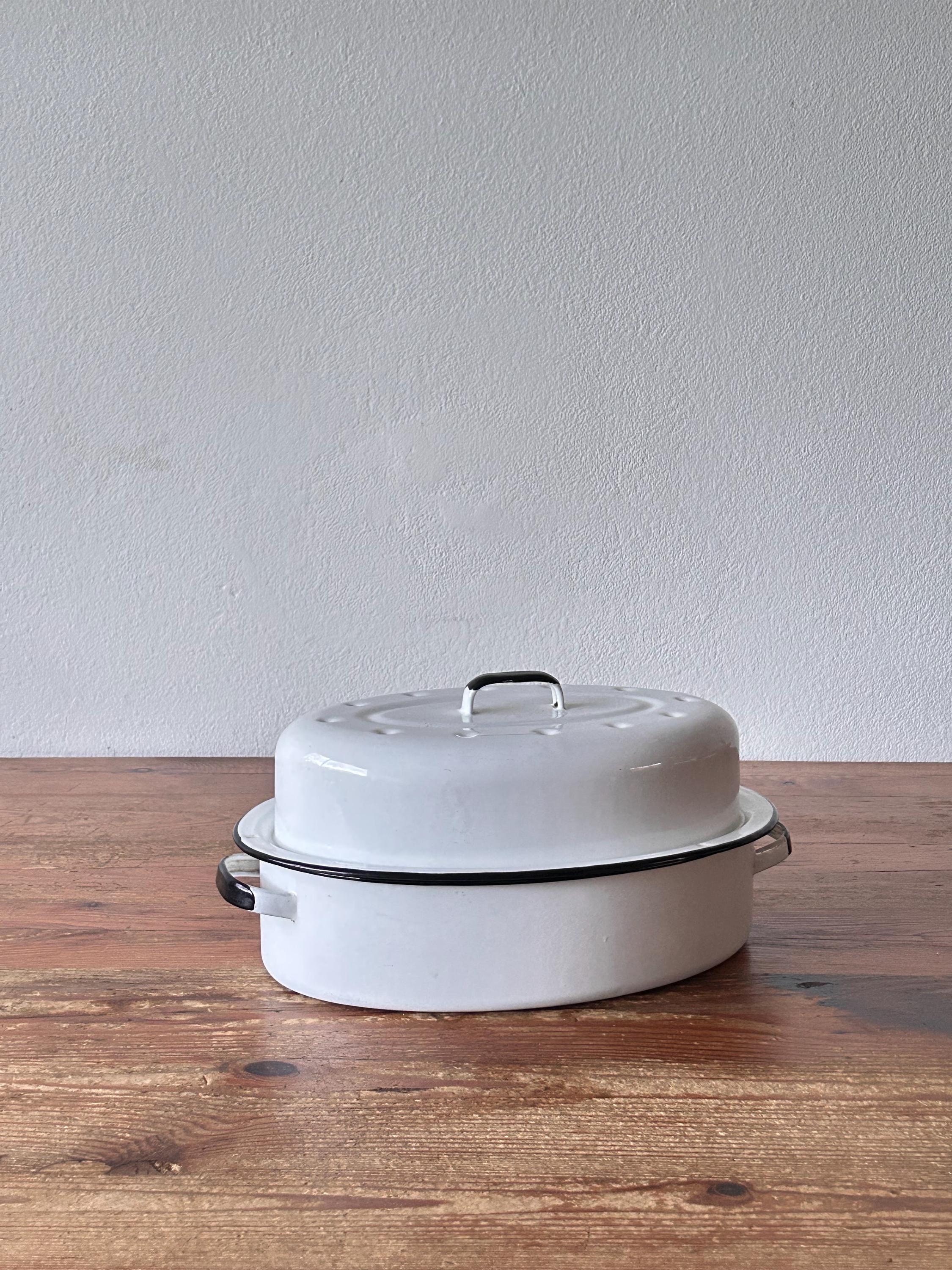 Pan / roasting pan / lidded dish - enamel - white with black edges - vintage