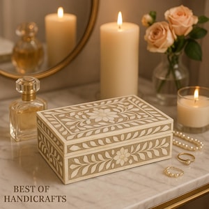 Handgefertigte Schmuckschatulle aus Knochen, Beige-Weißes Blumendesign