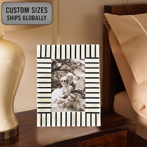 Bone Inlay Photo Frame: Handcrafted Stripe Pattern