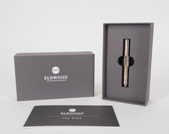 Pluma estilográfica Elbwood Pocketmaster "Hammered" en plata 935 - Plumín de oro de 18 quilates