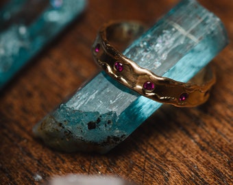 Anillo WANDELGOLD #coronas de oro y rubíes - único hecho a mano en Hamburgo, Alemania