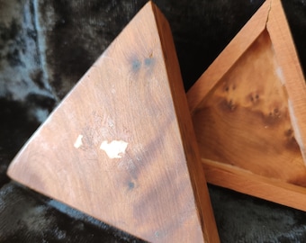 Wooden Triangle Box, Vintage Tobacco Box, Oak Wood Jewelry Box, Triangle Wooden Urn, Wooden Ring Box
