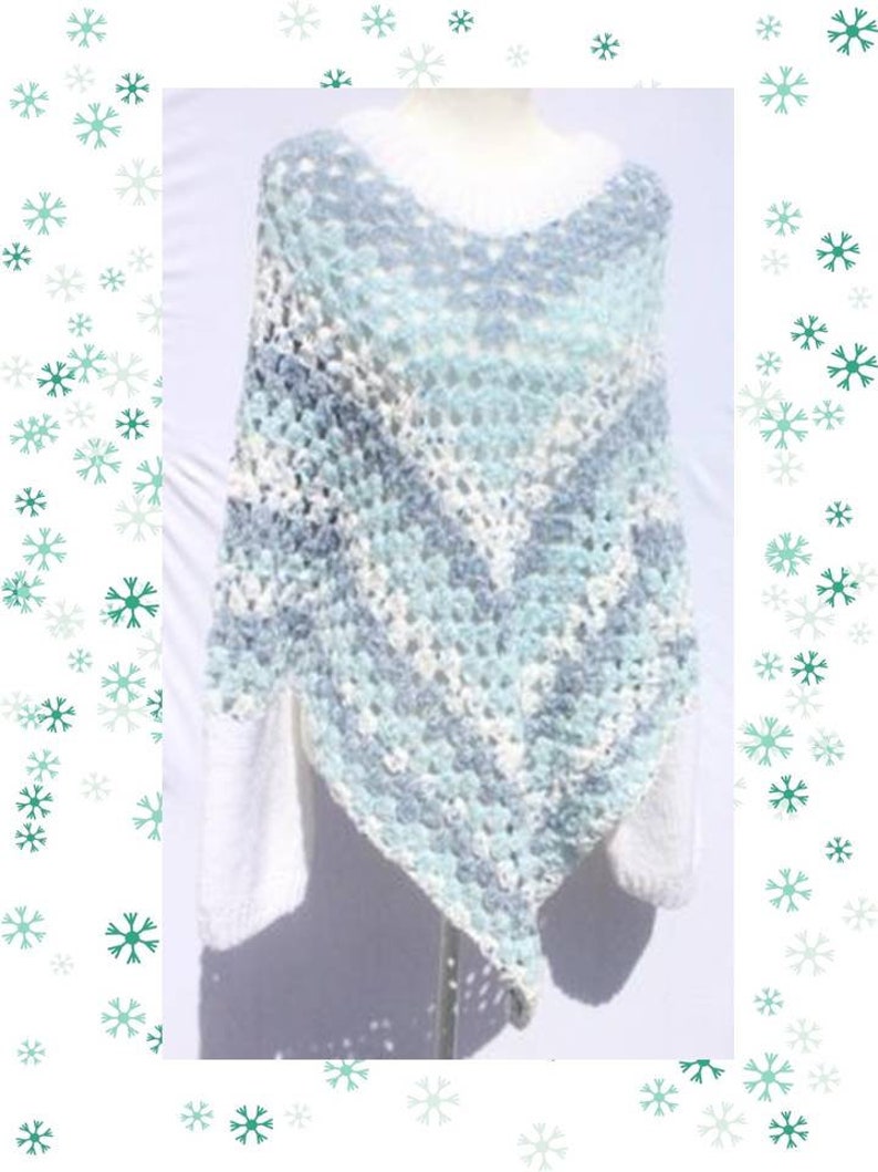 Poncho crochet woman