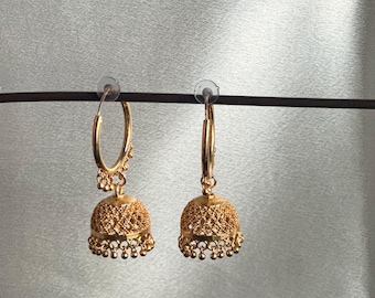 Gold Hoop Ohrringe