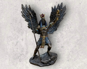 Estatua antigua de Ra - Dios egipcio del sol